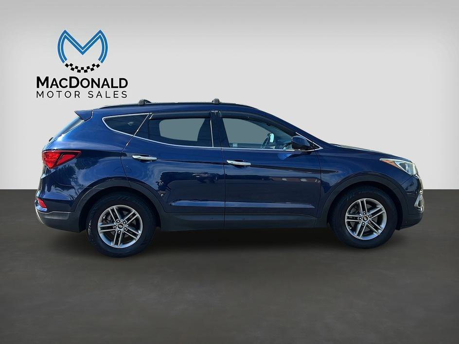 Used 2017 Hyundai Santa Fe Sport FWD image 8