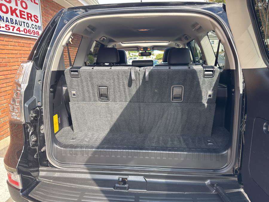 Used 2018 Lexus GX 460 image 41