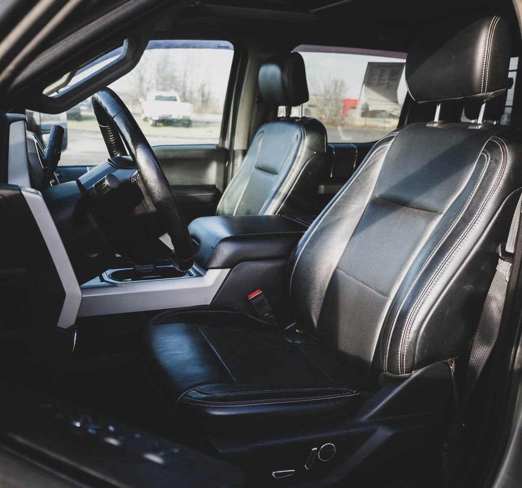 Used 2019 Ford F250 Lariat w/ Lariat Ultimate Package image 21