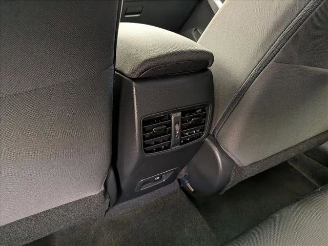 Used 2022 Toyota Corolla Cross LE w/ Moonroof Package FWD image 22