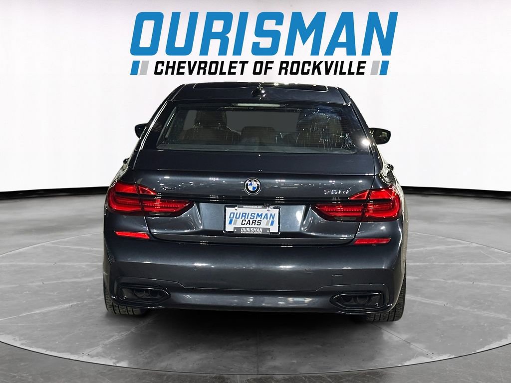 Used 2018 BMW 750i xDrive image 5