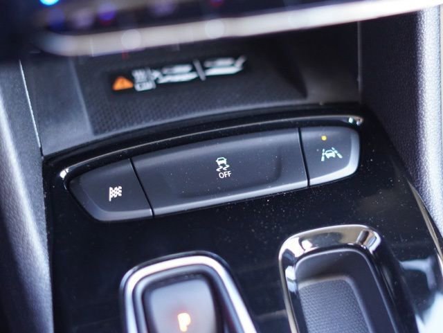 Used 2023 Chevrolet Bolt EUV Premier image 31