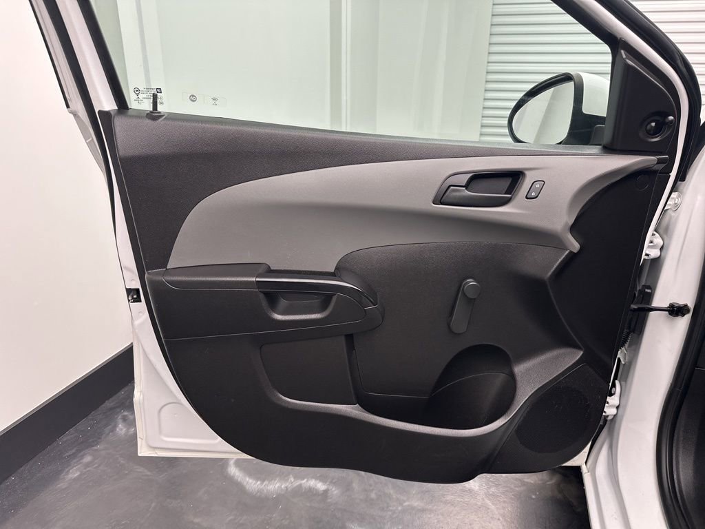 Used 2019 Chevrolet Sonic LT image 16