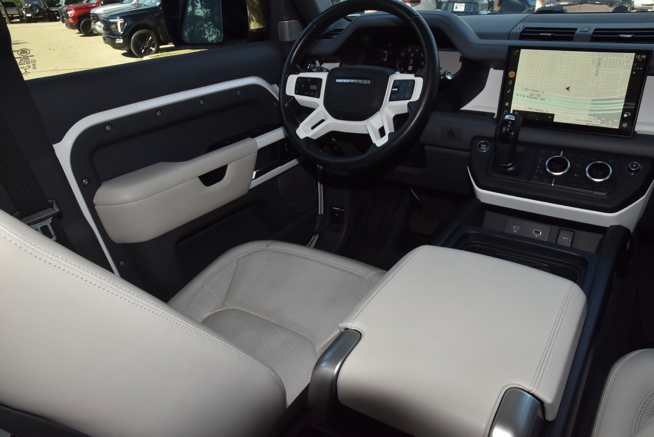 Used 2023 Land Rover Defender 130 First Edition AWD/4WD image 16