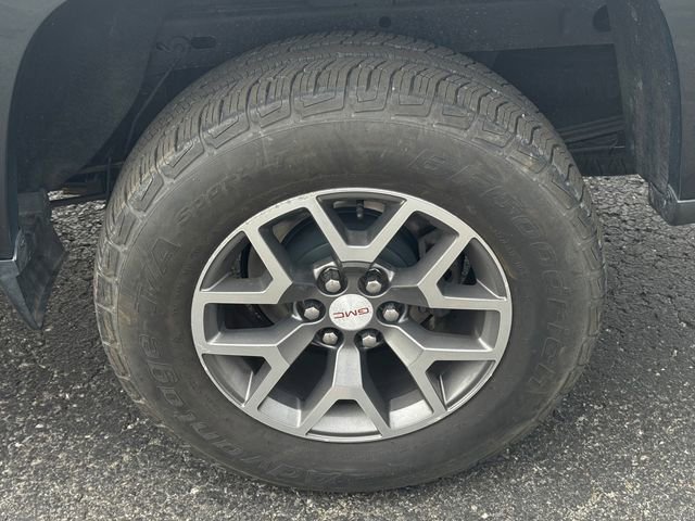 Used 2018 GMC Canyon All Terrain w/ Trailering Package image 11