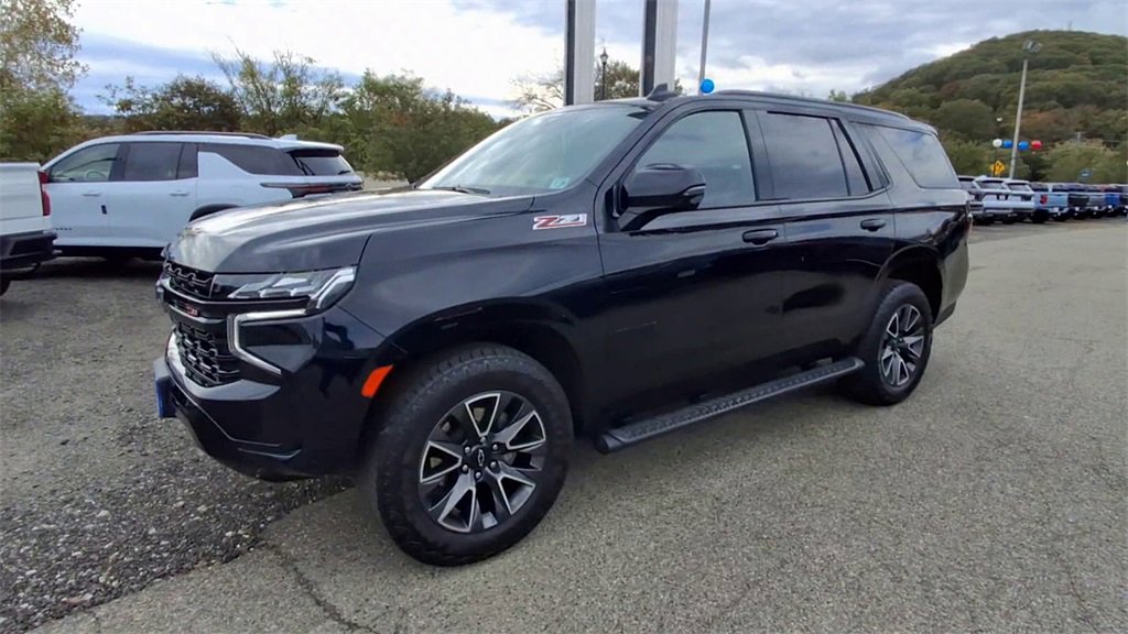Certified 2024 Chevrolet Tahoe Z71 w/ Luxury Package image 4
