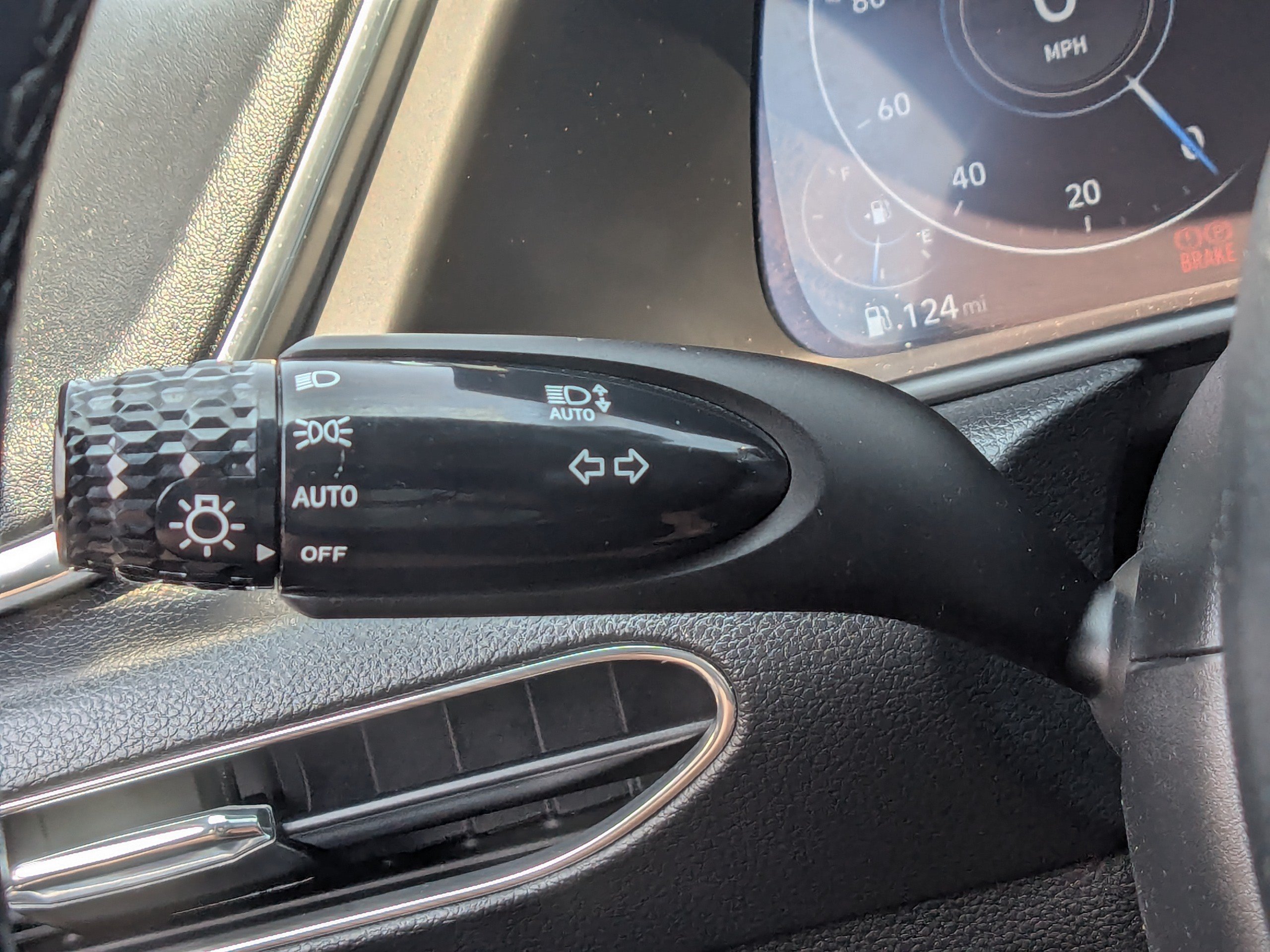 Used 2023 Hyundai Sonata SEL w/ Convenience Package FWD image 30