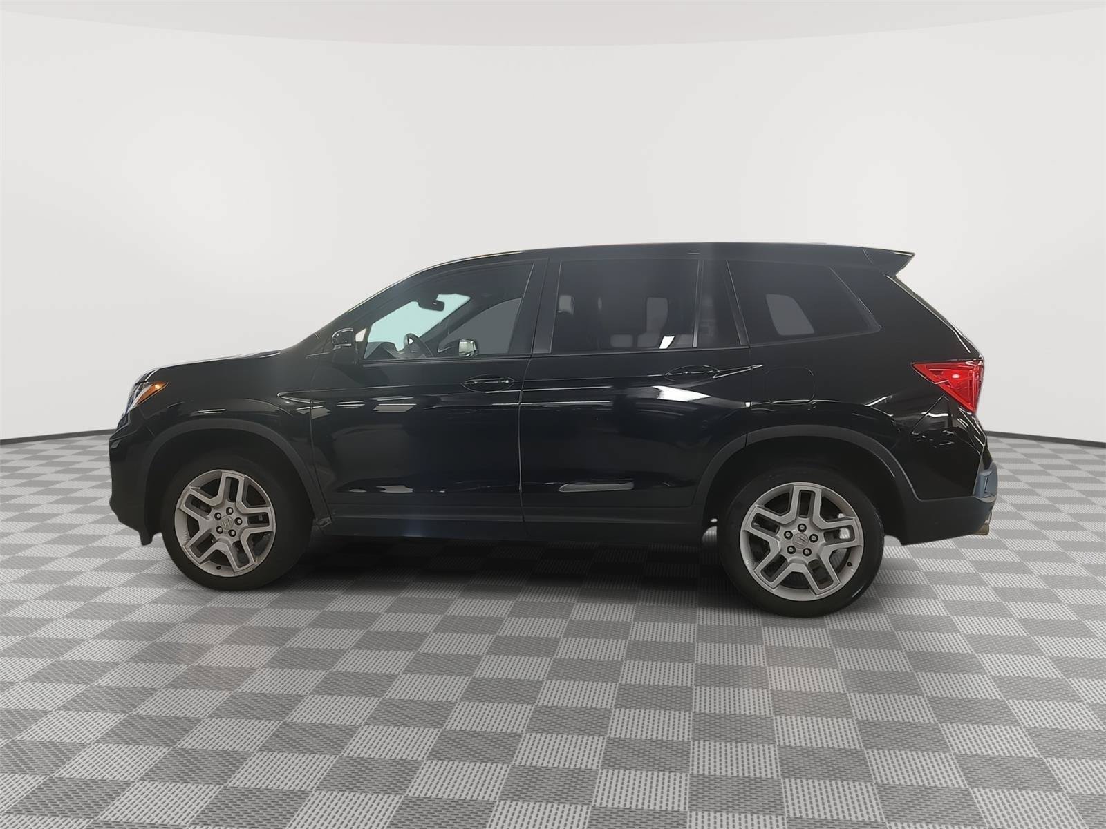 Certified 2024 Honda Passport EX-L image 27