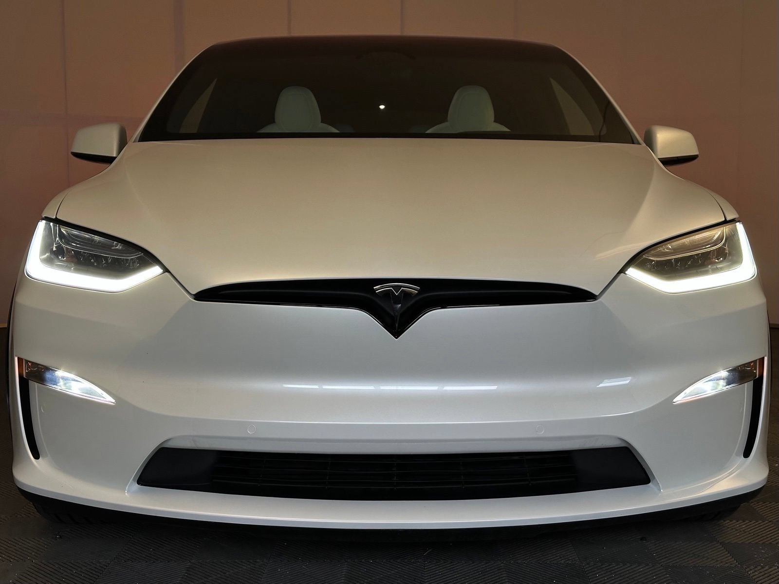 Used 2023 Tesla Model X AWD/4WD image 23