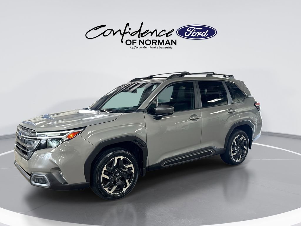 Used 2025 Subaru Forester Limited AWD/4WD image 4