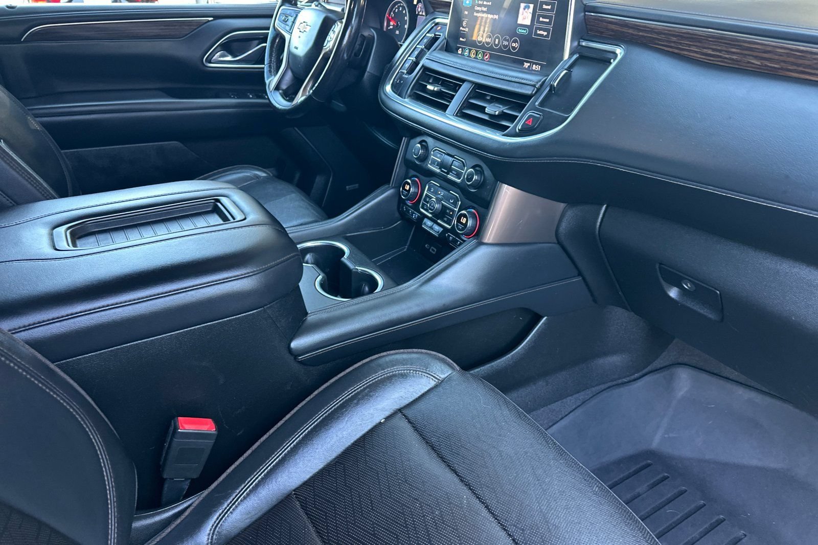 Used 2021 Chevrolet Tahoe High Country AWD/4WD image 16
