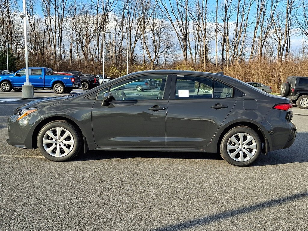 New 2026 Toyota Corolla LE image 8