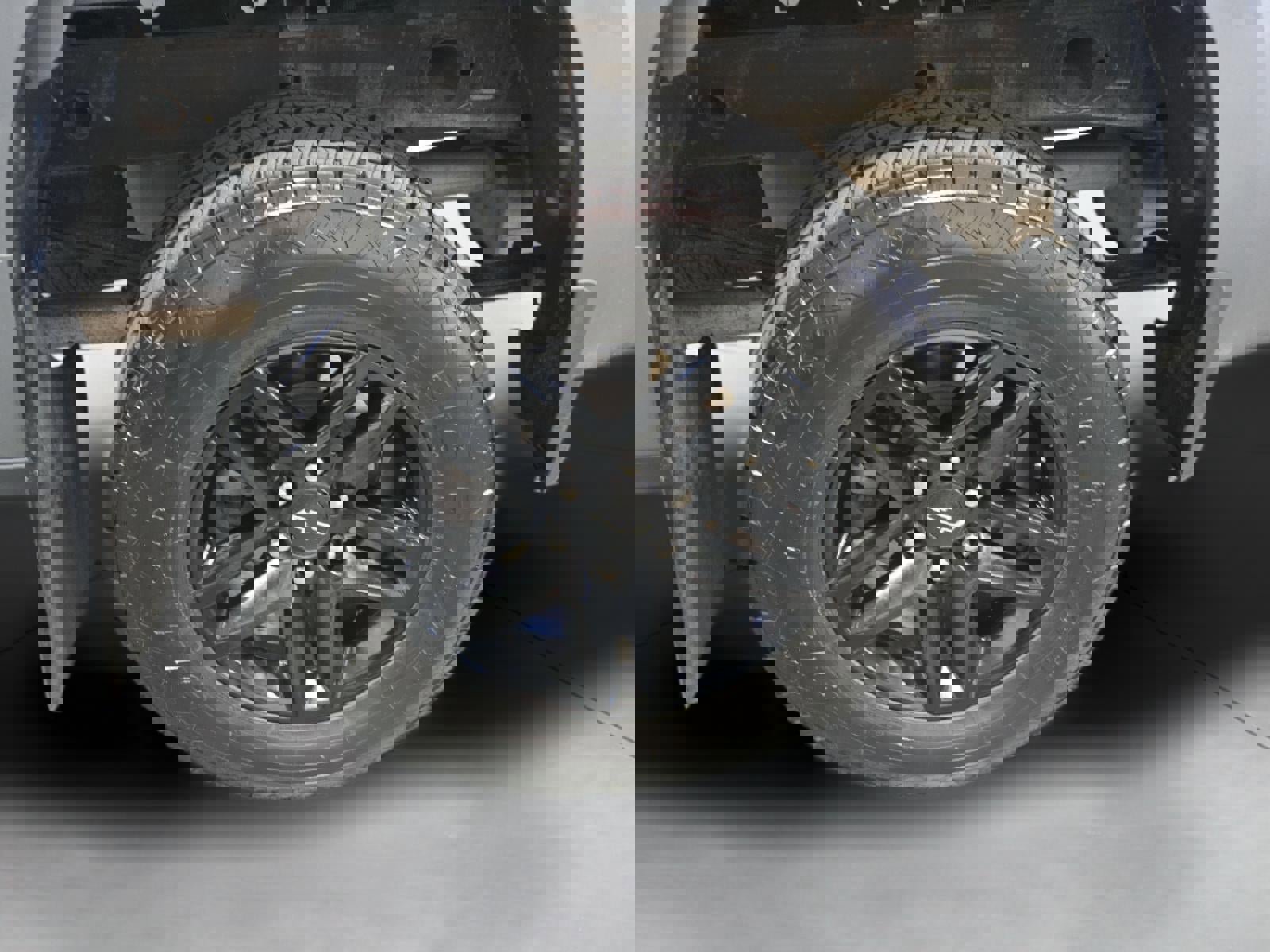 Used 2021 Chevrolet Silverado 1500 LT Trail Boss w/ Convenience Package II image 25