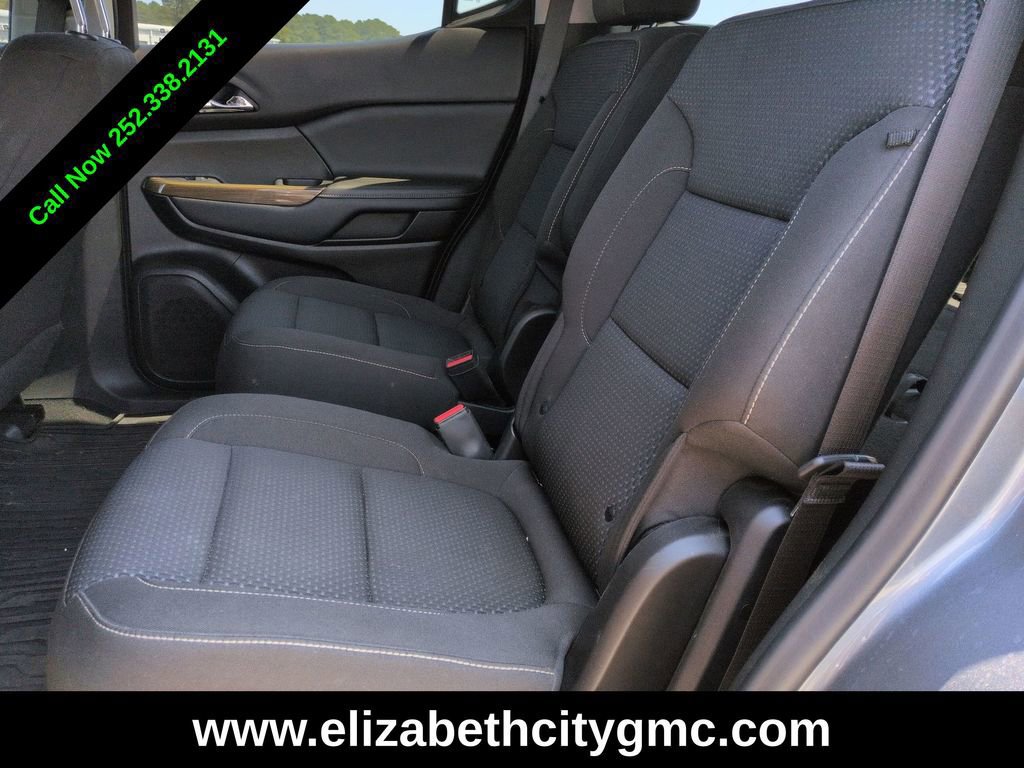 Used 2021 GMC Acadia SLE w/ Driver Convenience Package image 16