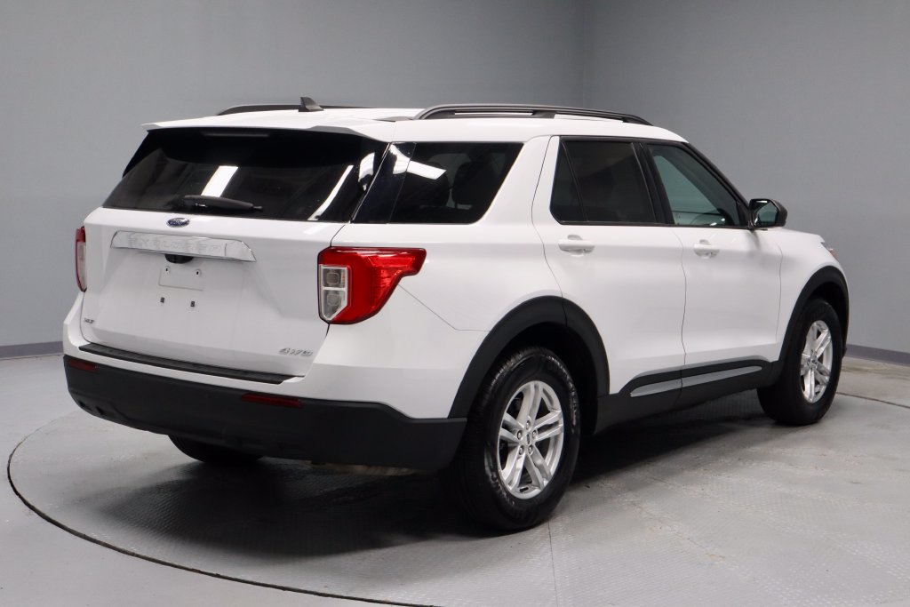 Certified 2022 Ford Explorer XLT AWD/4WD image 12