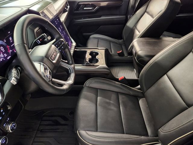 Used 2025 GMC Yukon Elevation w/ Technology Package image 13