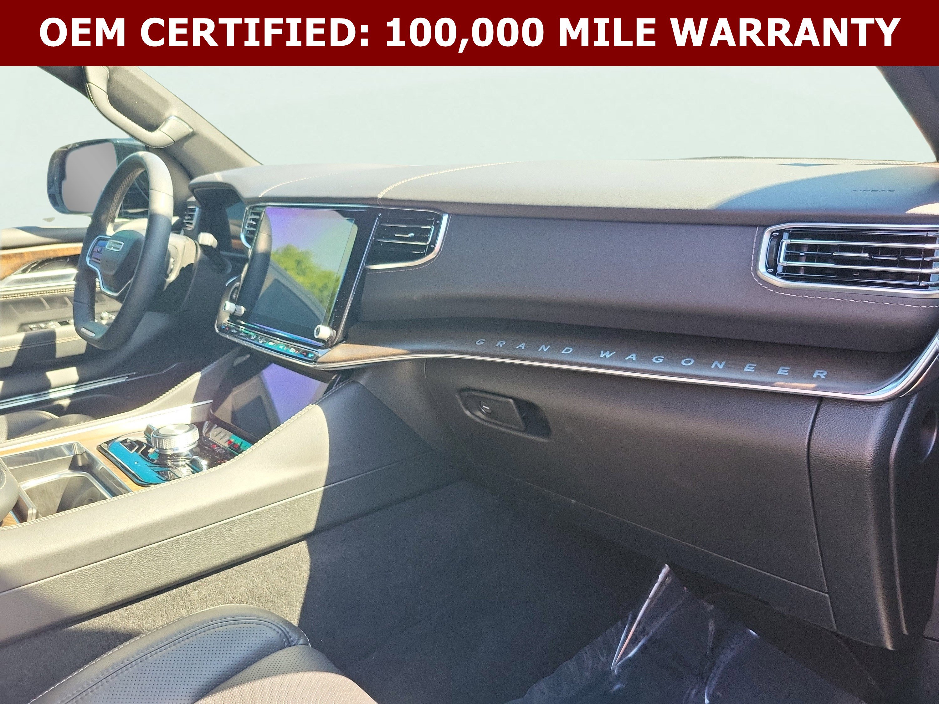 Used 2024 Jeep Grand Wagoneer Series I AWD/4WD image 19