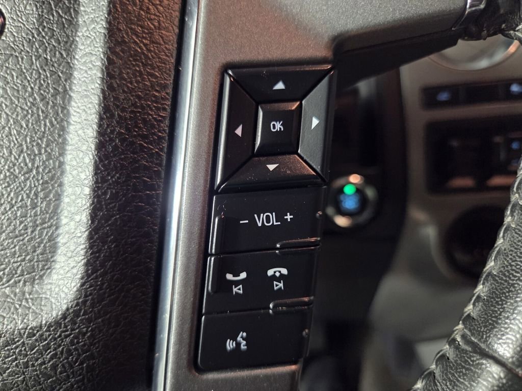 Used 2016 Ford Expedition EL Platinum image 19