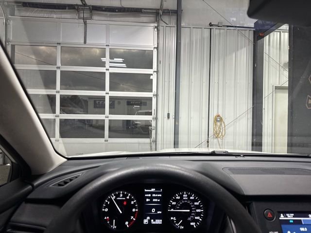 Used 2024 Subaru Outback 2.5i image 9