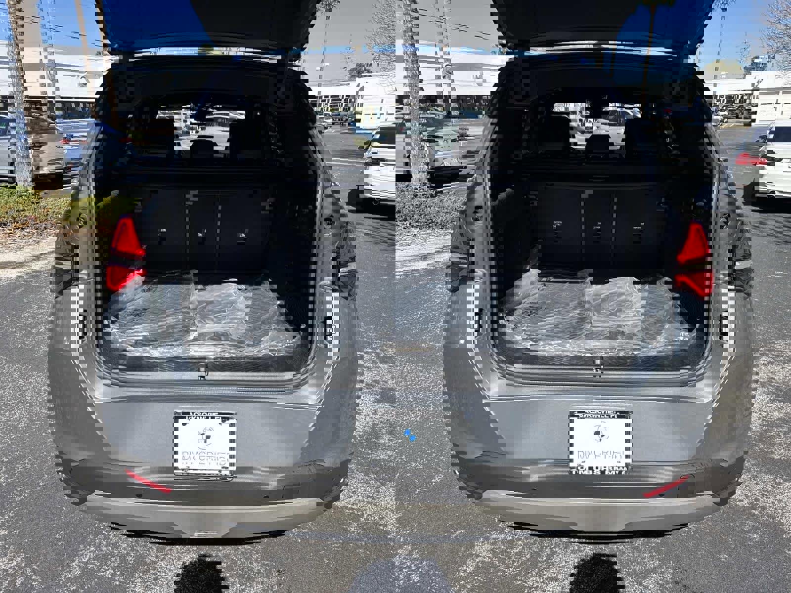 Certified 2025 BMW X3 xDrive30i w/ Premium Package image 11