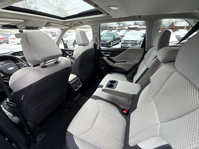 Used 2022 Subaru Forester Premium image 38