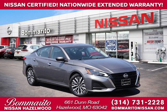Certified 2025 Nissan Altima 2.5 SV FWD image 1