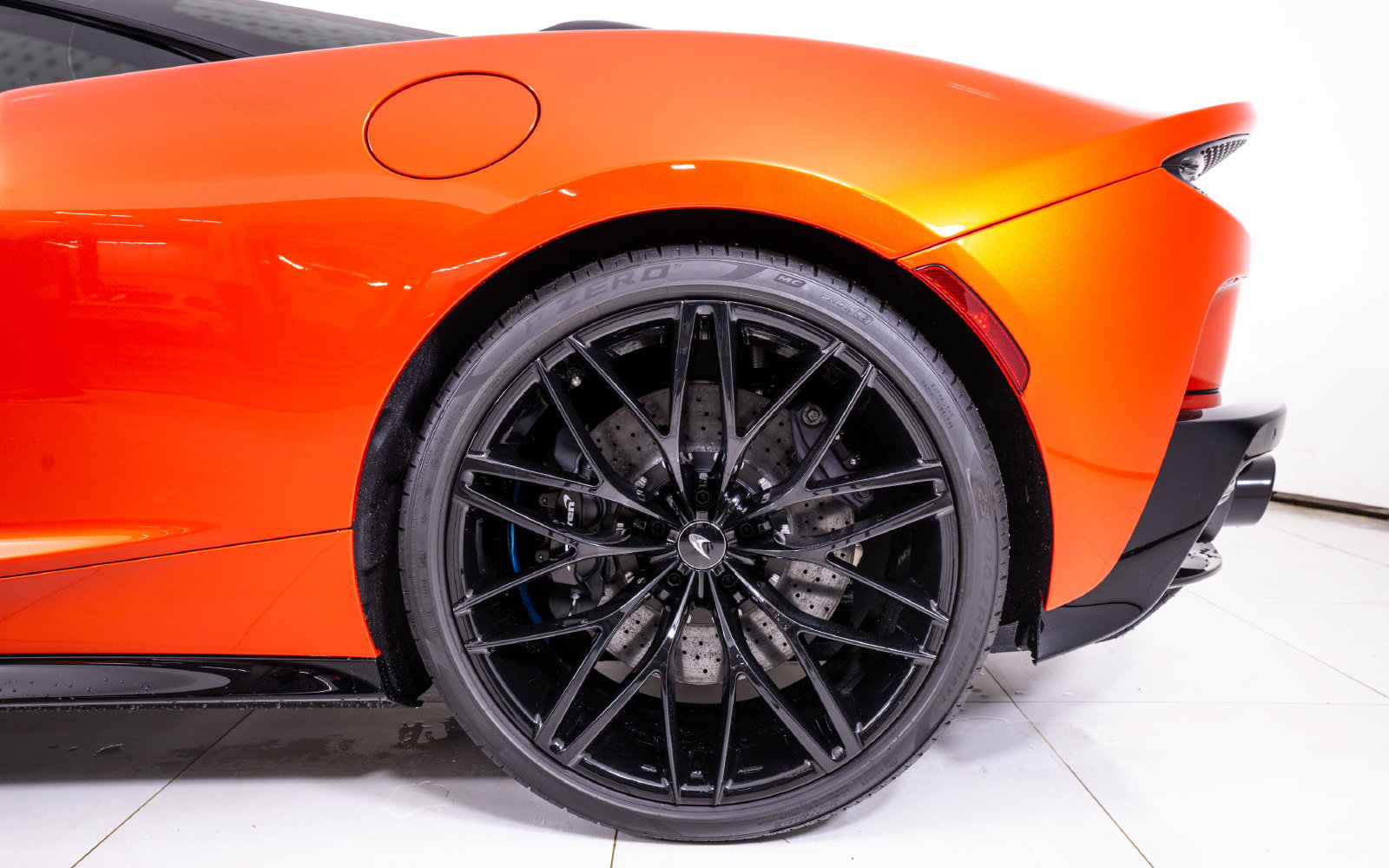 New 2026 McLaren GTS RWD image 14