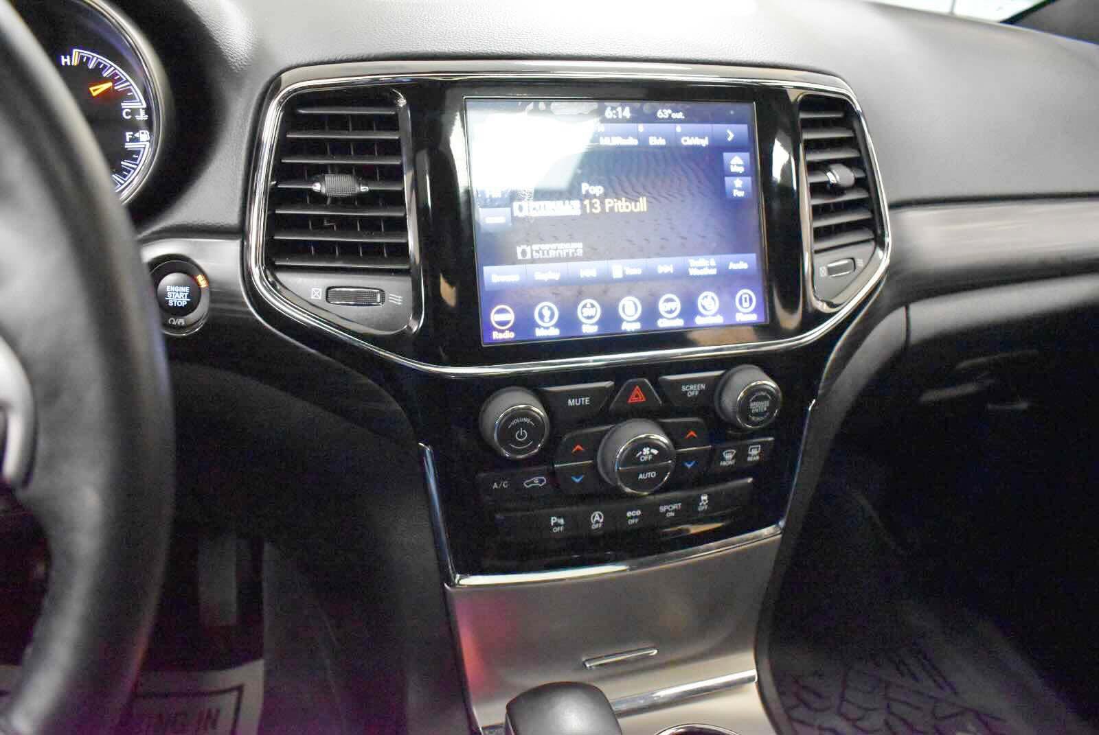 Used 2019 Jeep Grand Cherokee Altitude AWD/4WD image 18