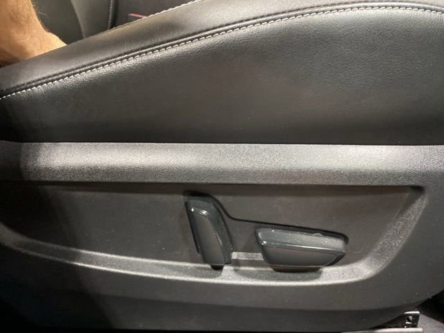 Used 2021 INFINITI QX50 Luxe w/ Appearance Package image 32