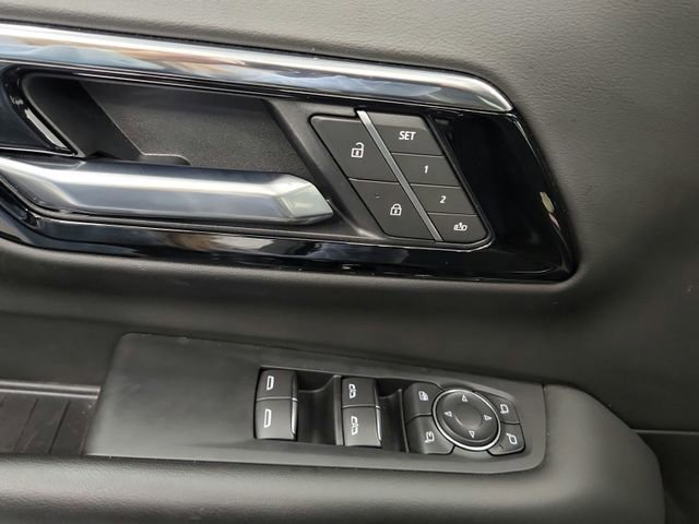 Used 2025 Chevrolet Tahoe Premier image 26