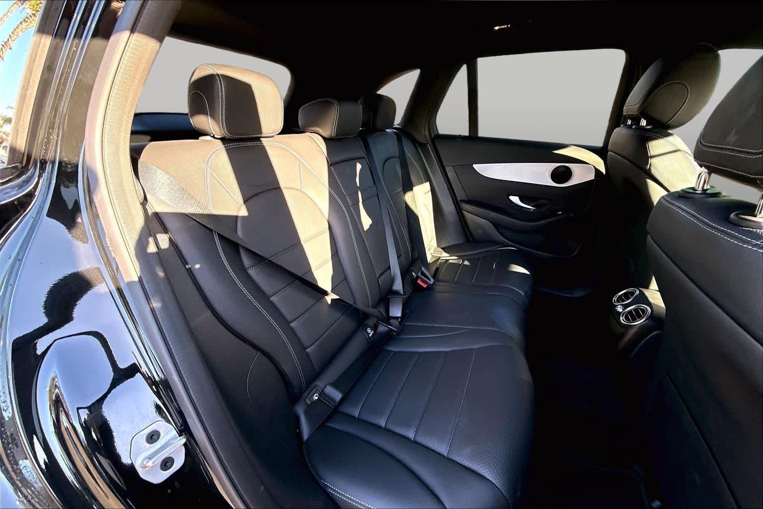 Used 2021 Mercedes-Benz GLC 300 image 19