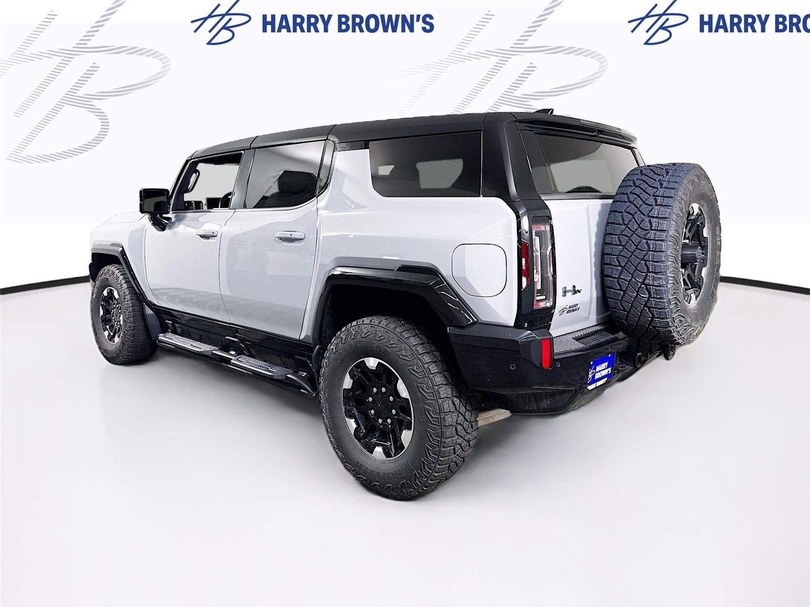 Used 2024 GMC Hummer EV 2X w/ Extreme Off-Road Package image 29