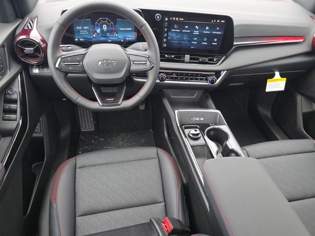 New 2026 Chevrolet Equinox RS w/ LPO, Floor Liner Package image 3