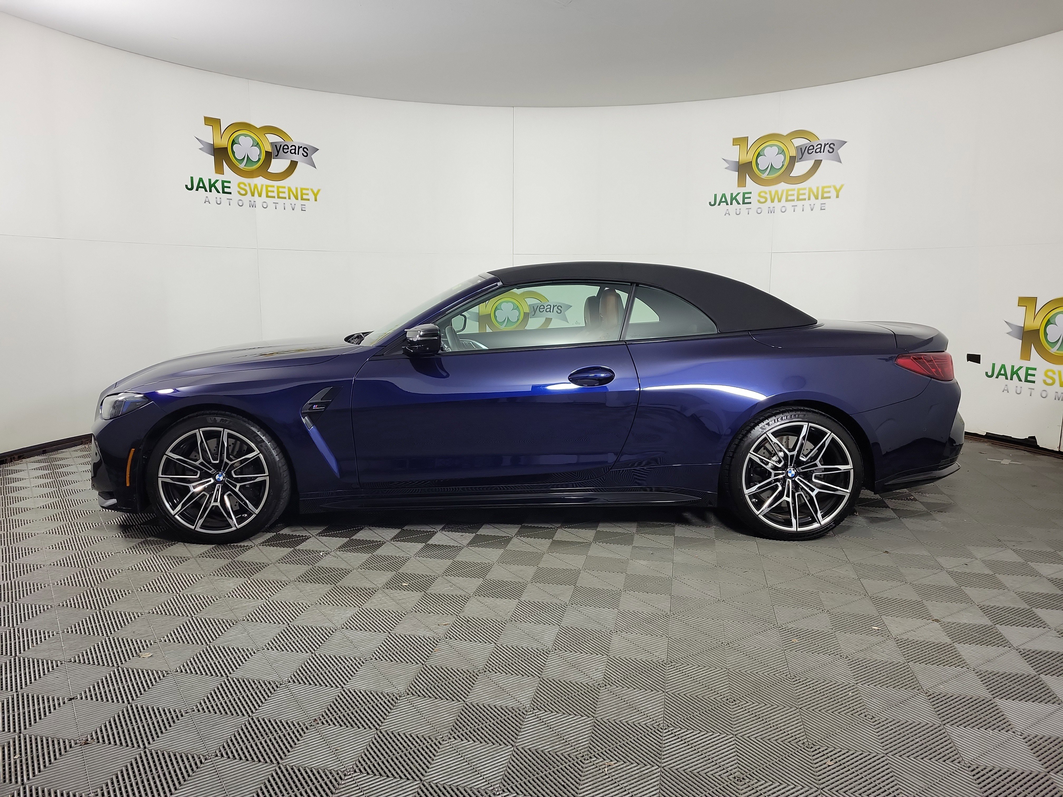Used 2025 BMW M4 xDrive Competition w/ Executive Package image 4