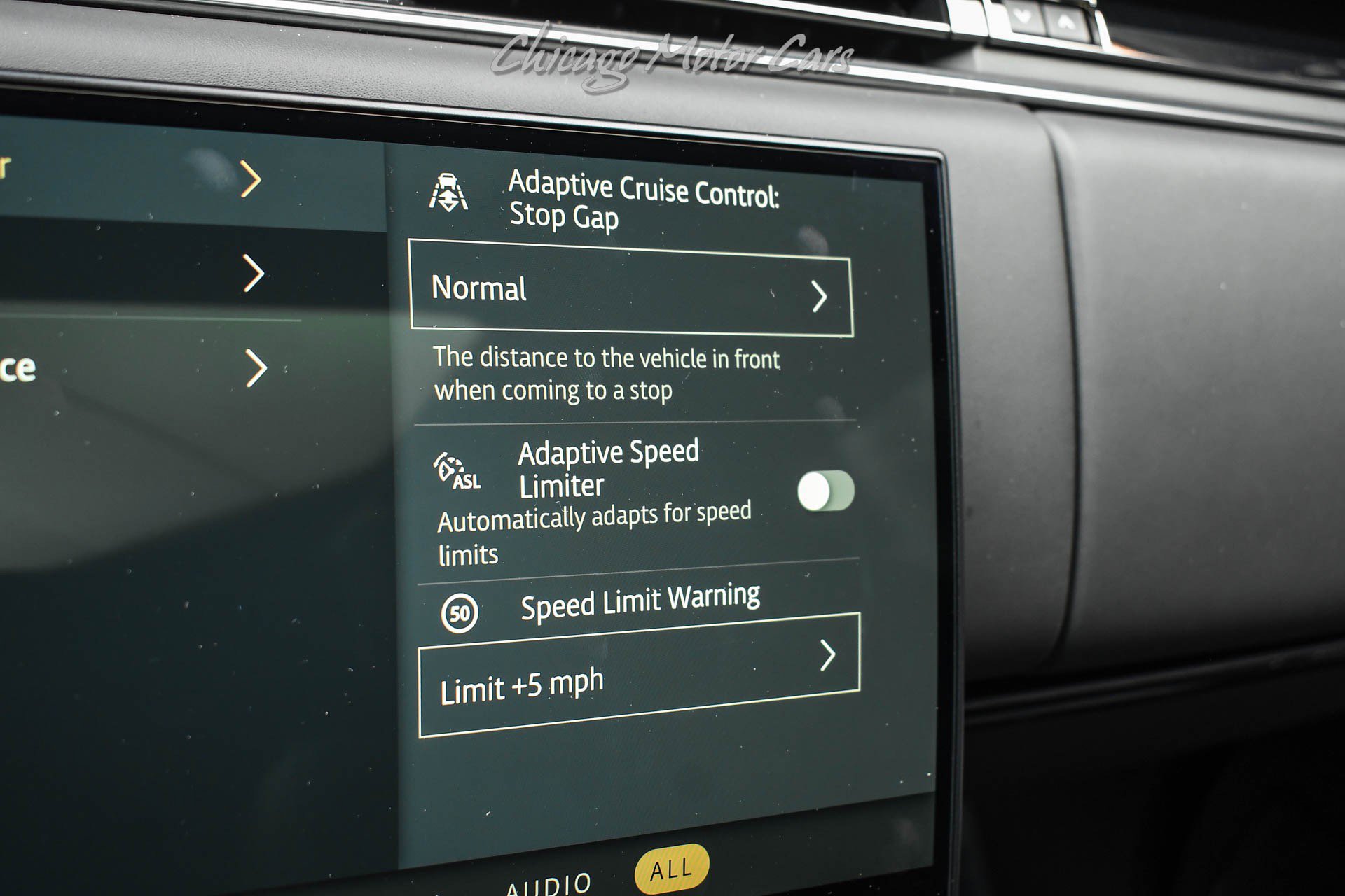 Used 2023 Land Rover Range Rover Autobiography AWD/4WD image 14