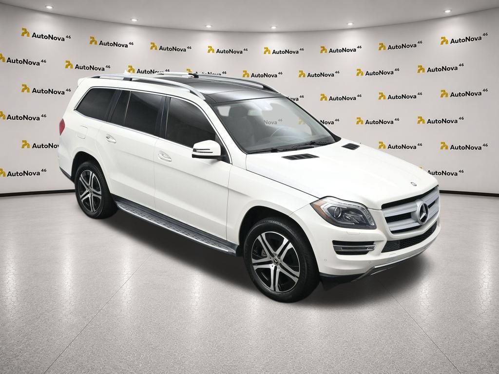 Used 2016 Mercedes-Benz GL 450 4MATIC w/ Premium I Package image 56