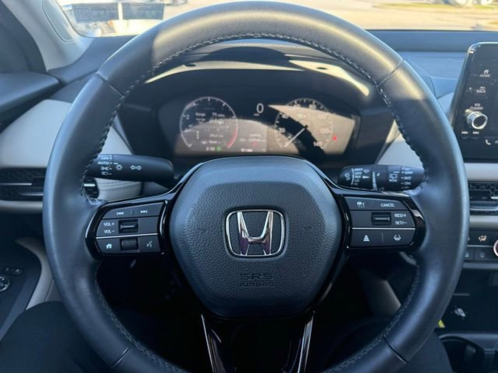 Used 2024 Honda HR-V EX-L image 16