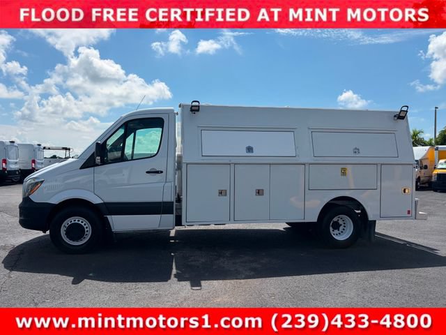 Used 2017 Mercedes-Benz Sprinter 3500 w/ Suspension Package II image 3