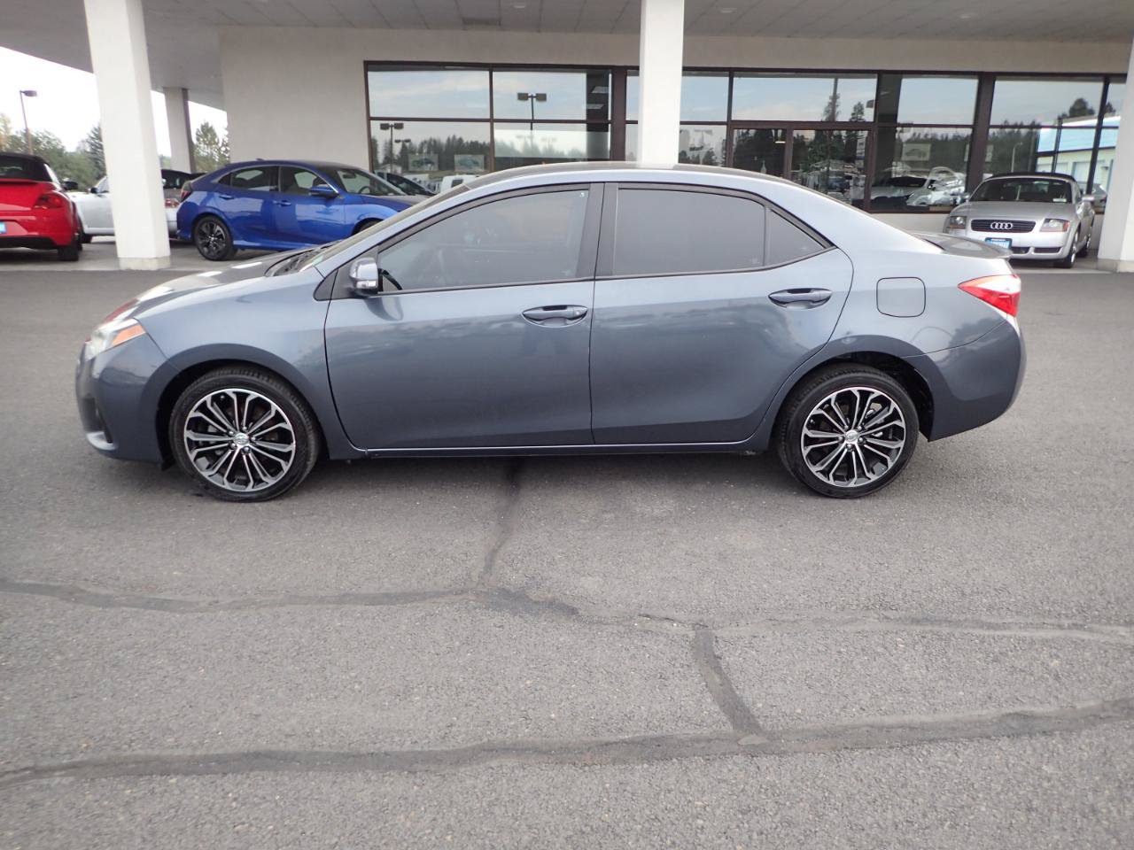 Used 2016 Toyota Corolla S w/ Protection Package FWD image 2