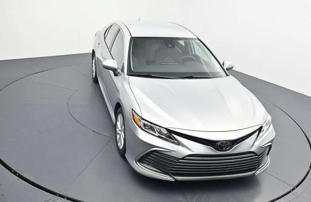Used 2023 Toyota Camry LE FWD image 25