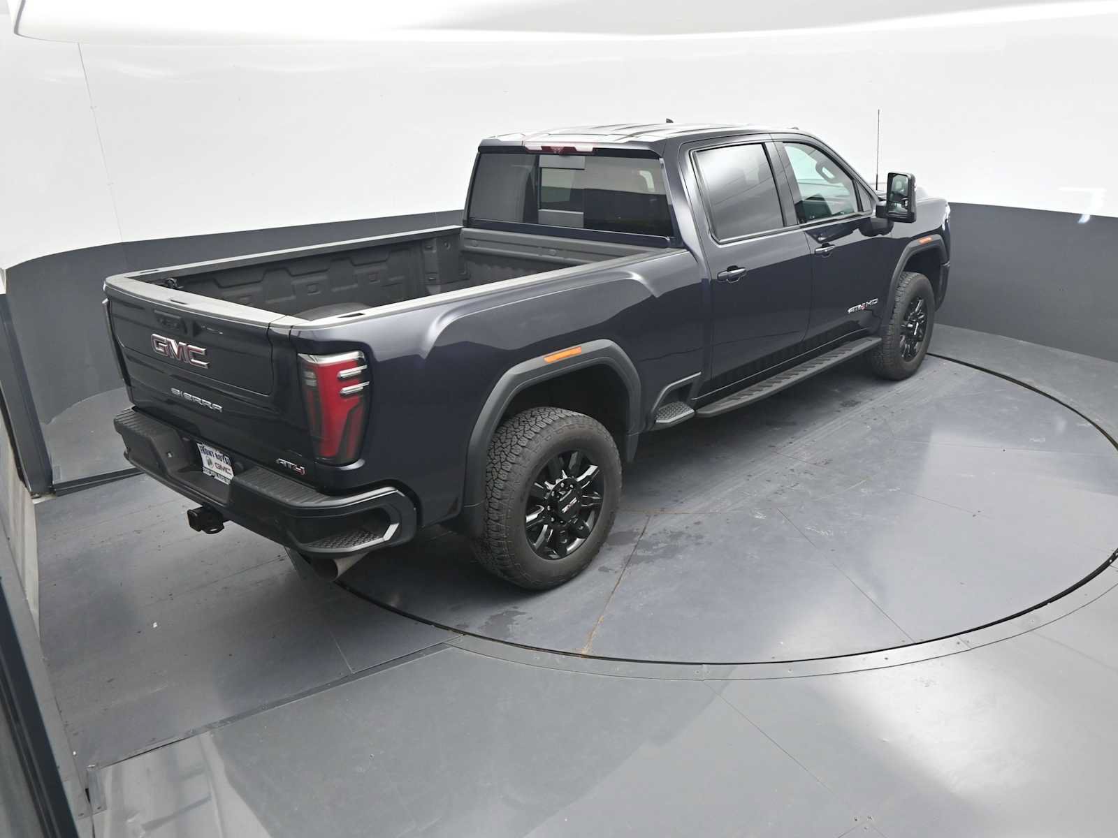 Used 2024 GMC Sierra 2500 AT4 w/ AT4 Premium Plus Package AWD/4WD image 52