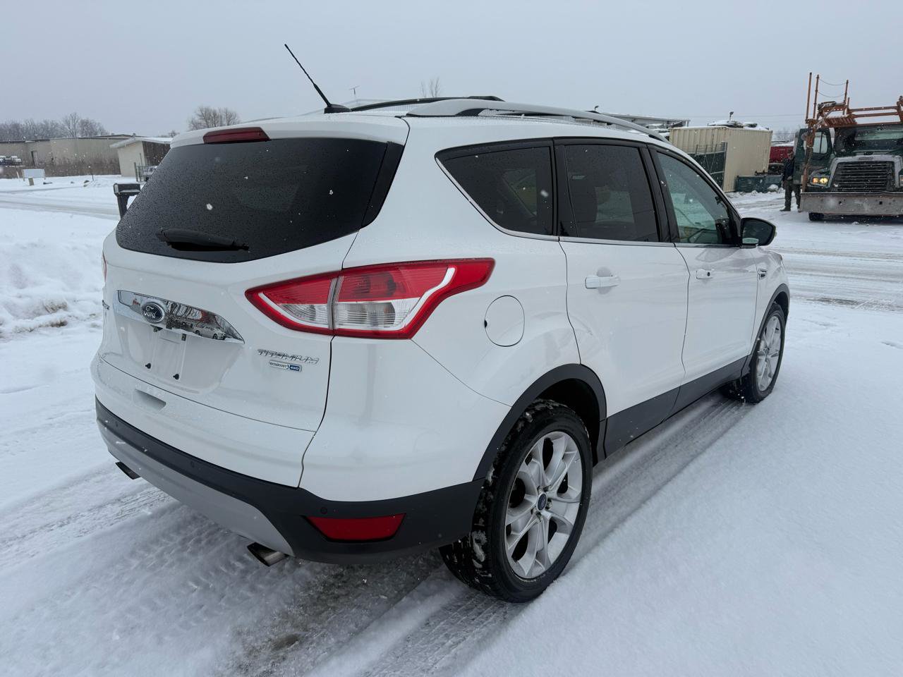 Used 2016 Ford Escape Titanium w/ Equipment Group 301A image 5
