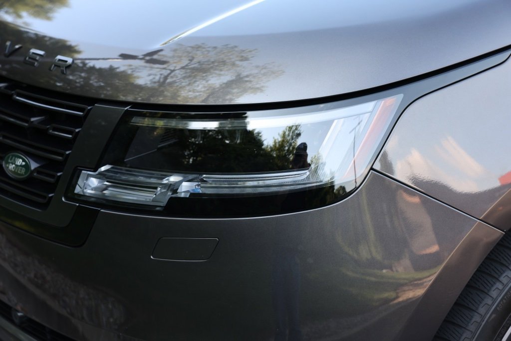 Used 2023 Land Rover Range Rover Long Wheelbase Autobiography image 21