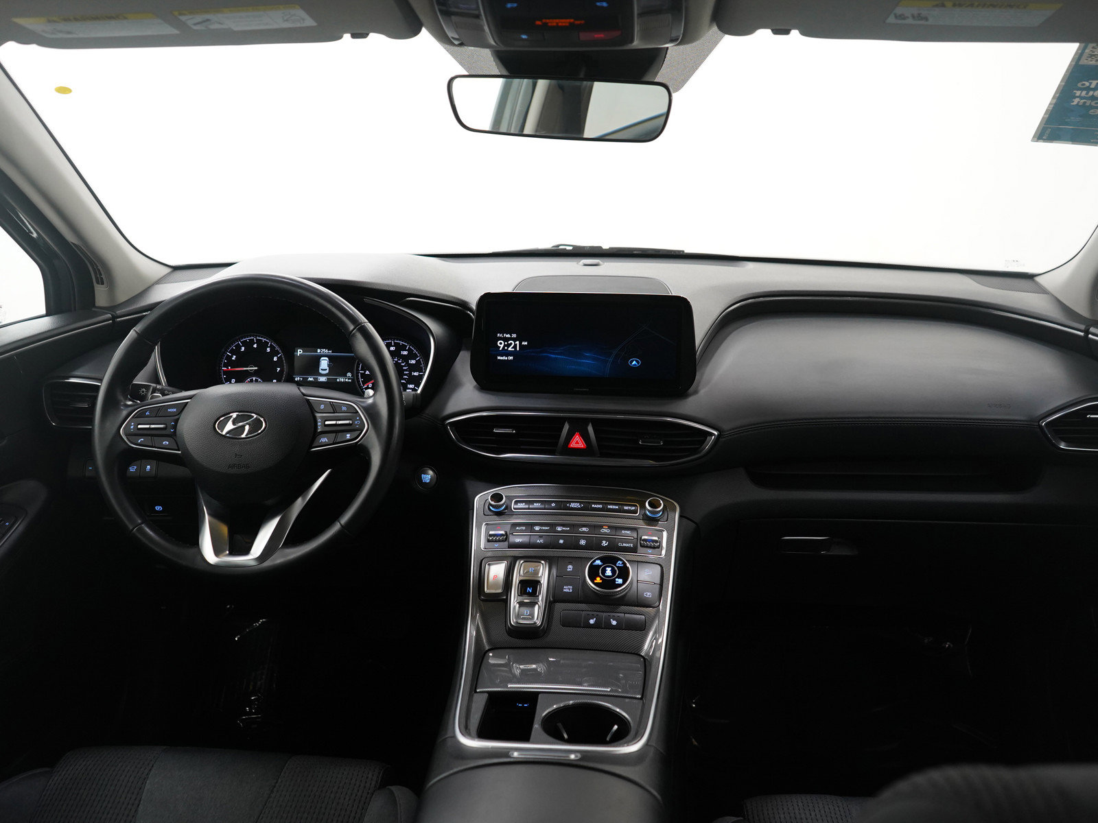 Used 2023 Hyundai Santa Fe SEL image 13