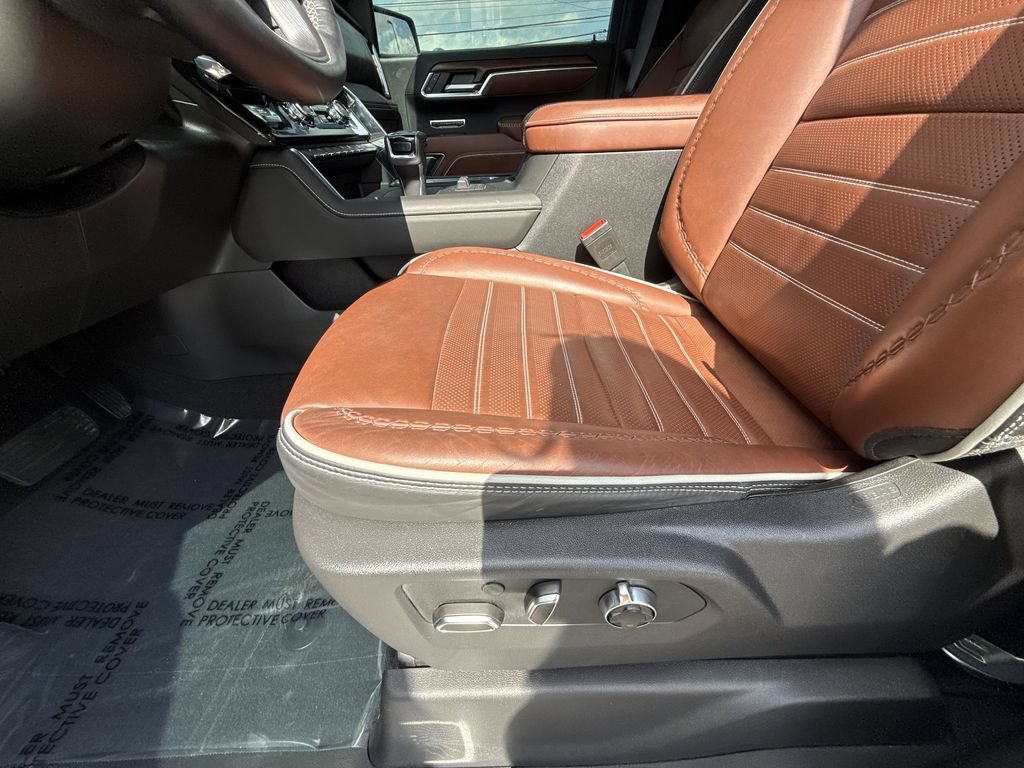 Used 2026 GMC Sierra 1500 Denali Ultimate AWD/4WD image 14