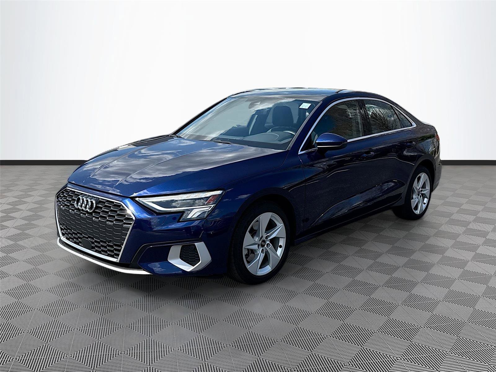 Certified 2023 Audi A3 2.0T Premium Plus image 3