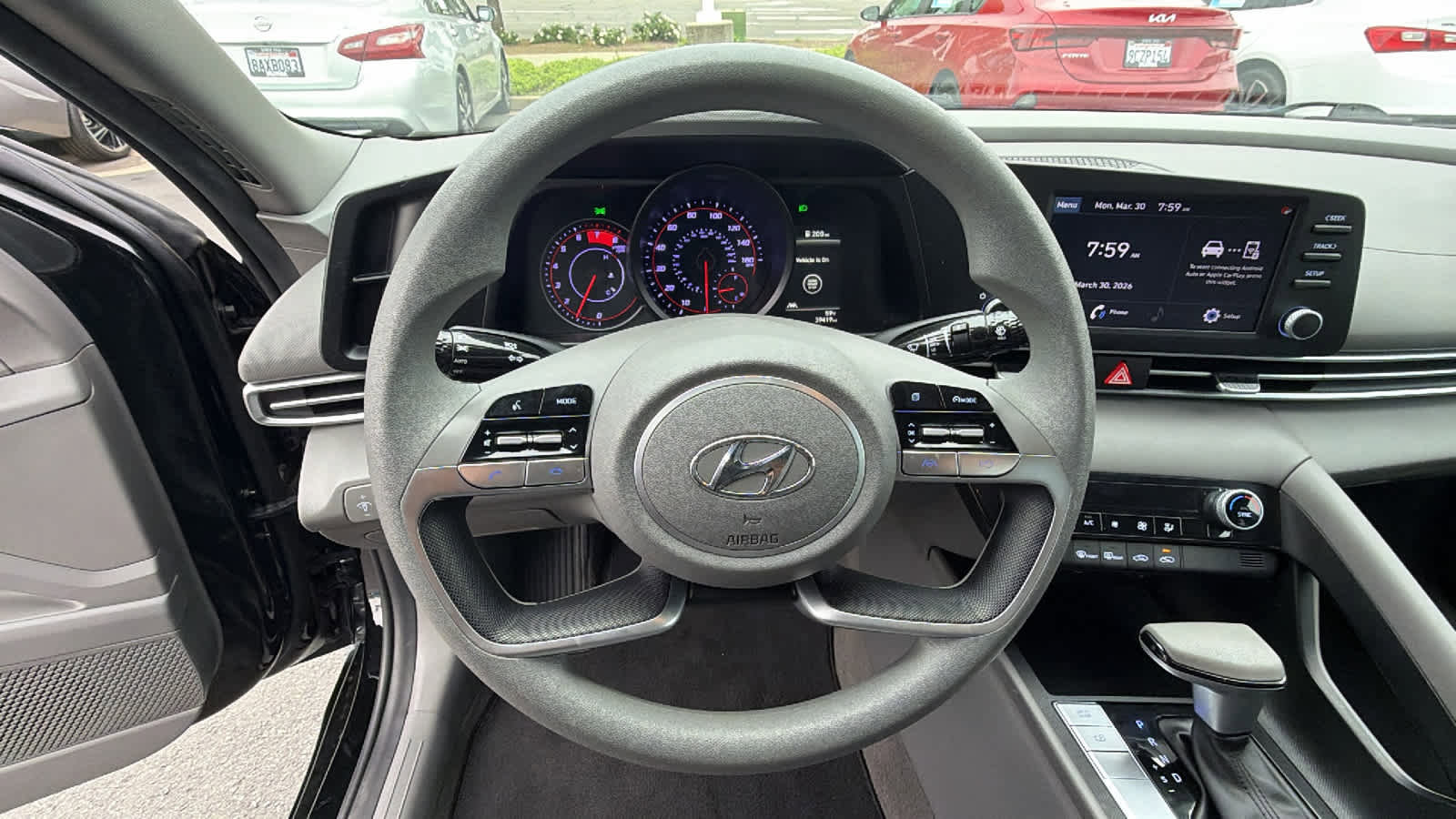 Used 2023 Hyundai Elantra SEL image 18