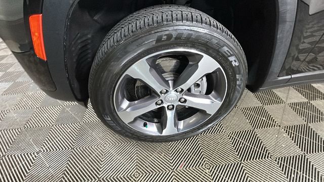 Used 2024 Jeep Grand Cherokee Limited 4xe AWD/4WD image 10