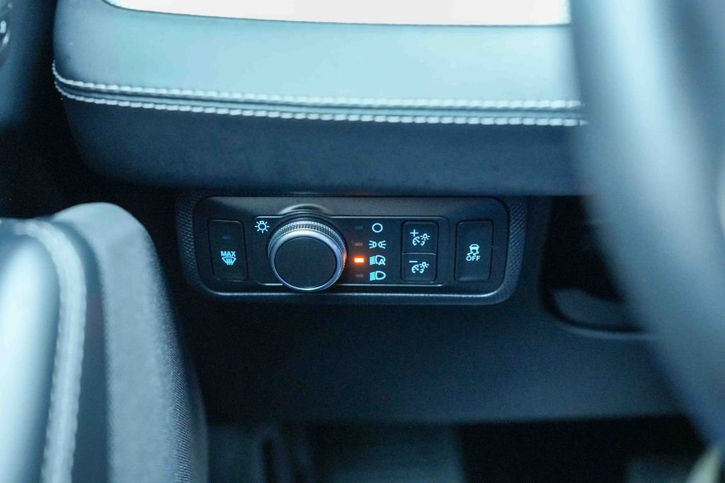 Used 2021 Ford Mustang Mach-E Select w/ Comfort/Appearance Package image 33