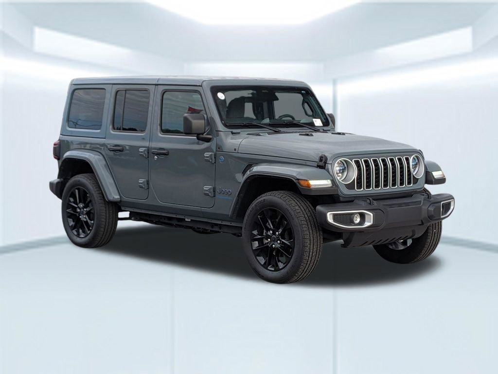 Used 2025 Jeep Wrangler Unlimited Sahara w/ Safety Group AWD/4WD image 8